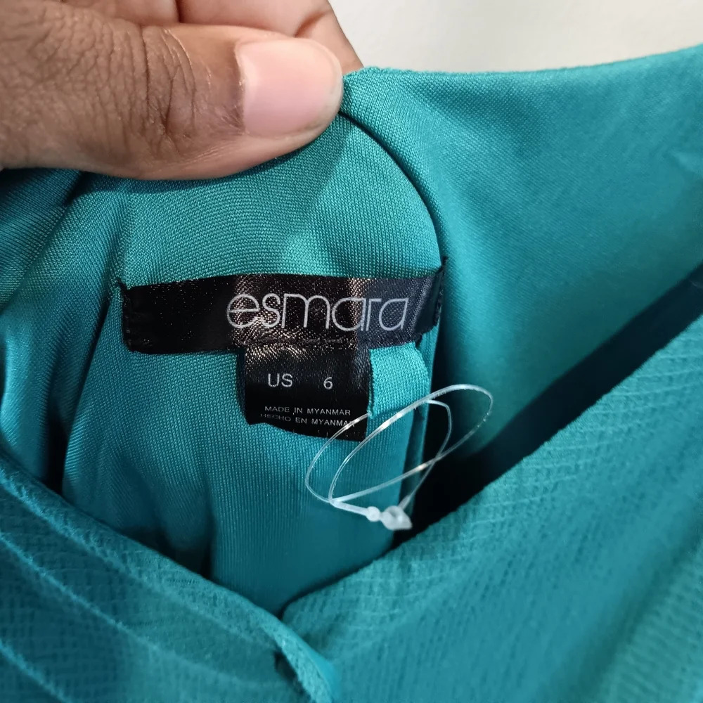 Esmara green jumpsuit. Size 6 spaghetti strap adjustable - Picture 4 of 5